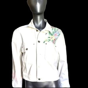224B. Polo Ralph Lauren Painted White Denim Jean Jacket - Size Large